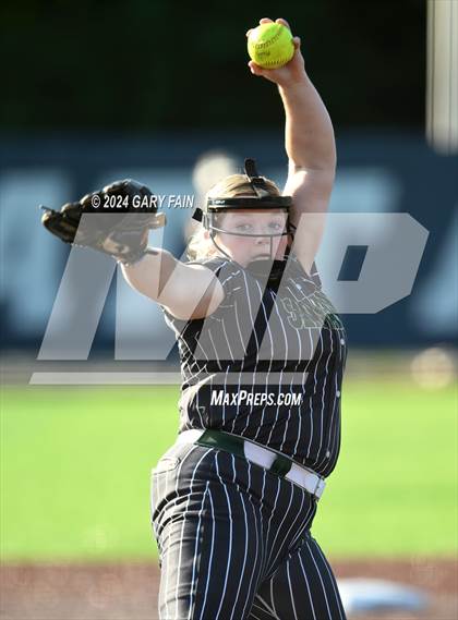 Thumbnail 3 in Tennessee vs. Georgia All-Star Classic photogallery.