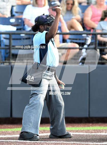 Thumbnail 3 in Tennessee vs. Georgia All-Star Classic photogallery.