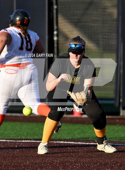 Thumbnail 2 in Tennessee vs. Georgia All-Star Classic photogallery.