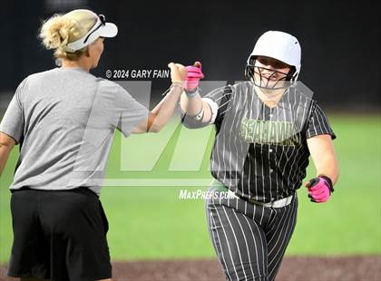 Thumbnail 2 in Tennessee vs. Georgia All-Star Classic photogallery.