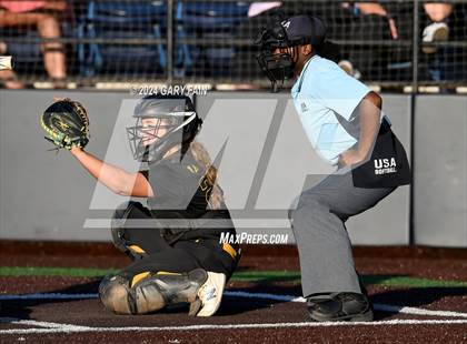 Thumbnail 3 in Tennessee vs. Georgia All-Star Classic photogallery.
