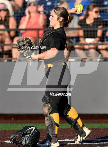Thumbnail 2 in Tennessee vs. Georgia All-Star Classic photogallery.