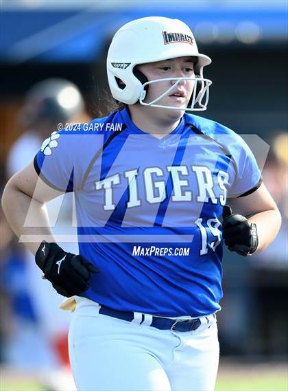 Thumbnail 1 in Tennessee vs. Georgia All-Star Classic photogallery.