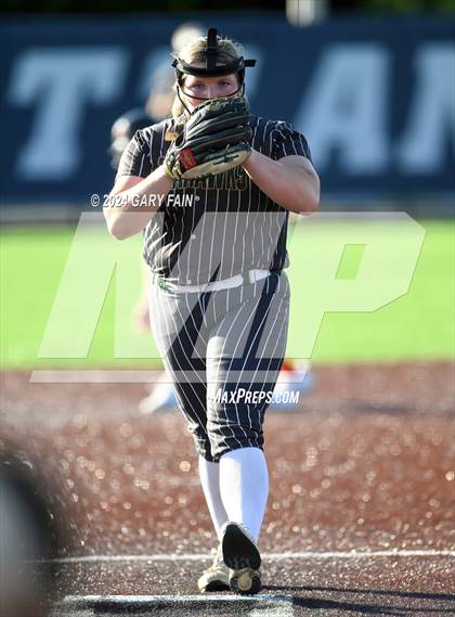 Thumbnail 1 in Tennessee vs. Georgia All-Star Classic photogallery.