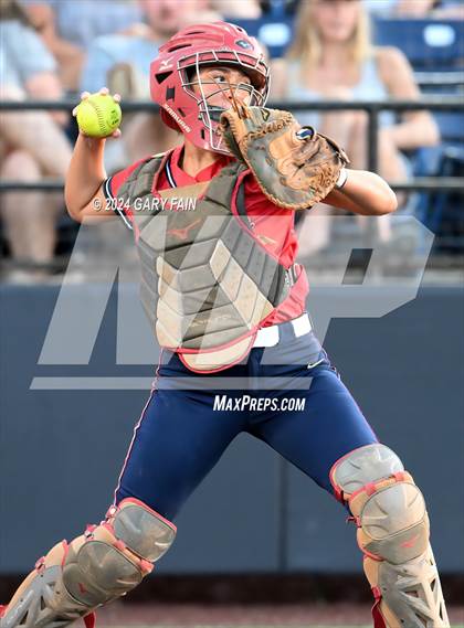 Thumbnail 2 in Tennessee vs. Georgia All-Star Classic photogallery.