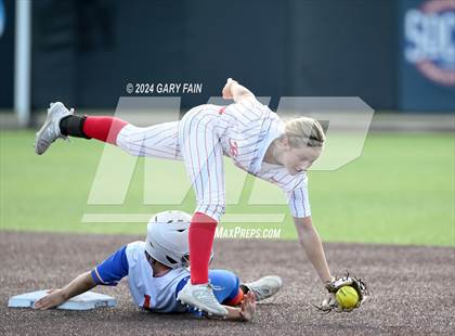 Thumbnail 3 in Tennessee vs. Georgia All-Star Classic photogallery.