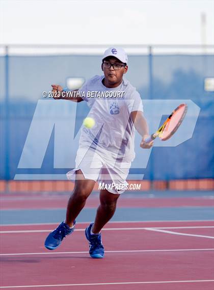 Thumbnail 3 in Cherry Creek vs Mullen photogallery.