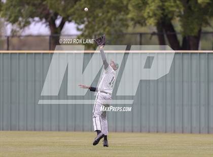 Thumbnail 2 in Edmond Santa Fe @ Mustang photogallery.