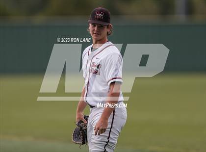 Thumbnail 2 in Edmond Santa Fe @ Mustang photogallery.