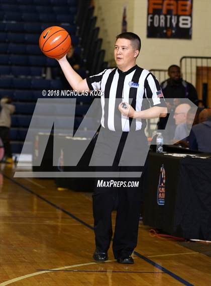 Thumbnail 2 in Knight vs. Campbell Hall (Tarkanian Classic) photogallery.