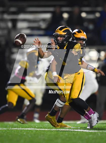 Thumbnail 1 in Holmdel @ St. John-Vianney photogallery.