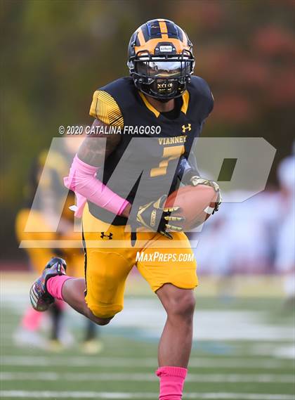 Thumbnail 1 in Holmdel @ St. John-Vianney photogallery.