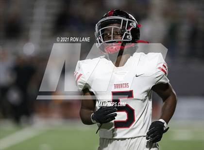 Thumbnail 1 in Mustang @ Norman North photogallery.