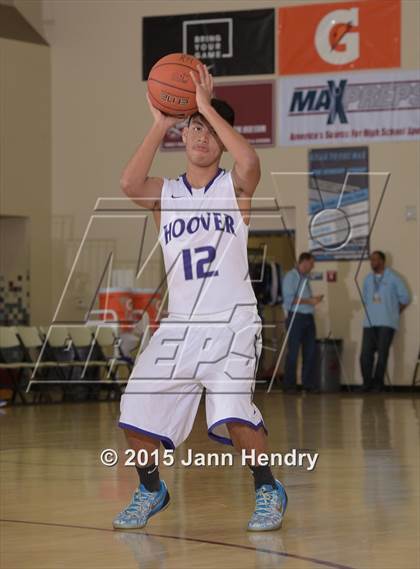 Thumbnail 3 in Villa Park @ Hoover (MaxPreps Holiday Classic) photogallery.