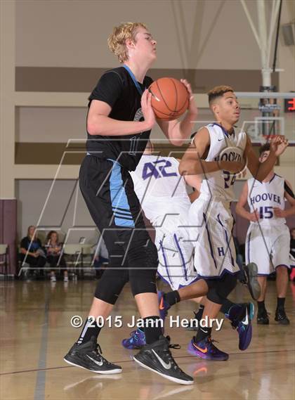 Thumbnail 2 in Villa Park @ Hoover (MaxPreps Holiday Classic) photogallery.