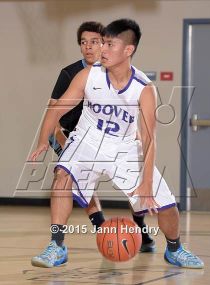 Thumbnail 2 in Villa Park @ Hoover (MaxPreps Holiday Classic) photogallery.
