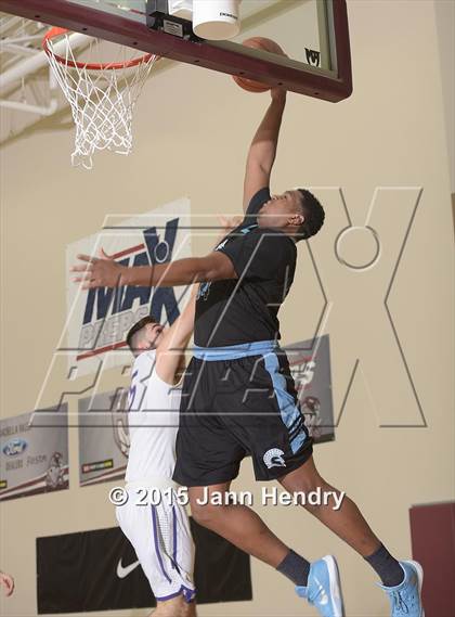Thumbnail 1 in Villa Park @ Hoover (MaxPreps Holiday Classic) photogallery.