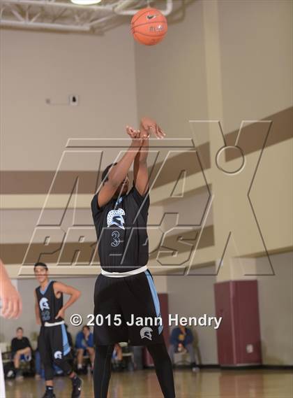 Thumbnail 1 in Villa Park @ Hoover (MaxPreps Holiday Classic) photogallery.