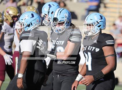 Thumbnail 3 in Point Loma vs. University City (CIF SDS D3 Final) photogallery.