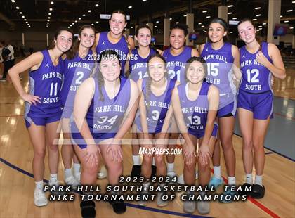 Thumbnail 2 in Carondelet vs. Park Hill South (Nike Tournament of Champions) photogallery.