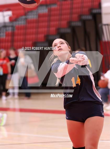 Thumbnail 3 in Penfield vs Webster Thomas photogallery.