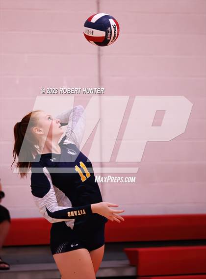 Thumbnail 1 in Penfield vs Webster Thomas photogallery.