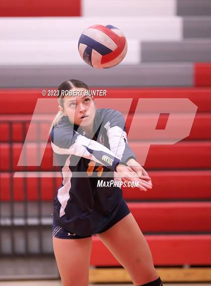 Thumbnail 3 in Penfield vs Webster Thomas photogallery.