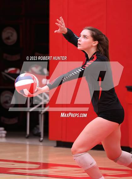 Thumbnail 3 in Penfield vs Webster Thomas photogallery.