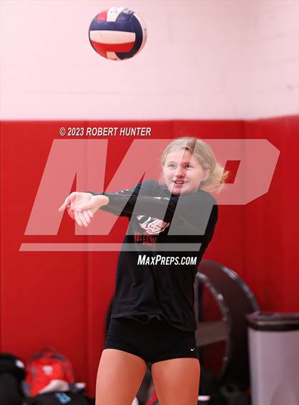 Thumbnail 2 in Penfield vs Webster Thomas photogallery.