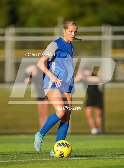 Thumbnail 3 in Noblesville @ Hamilton Southeastern photogallery.