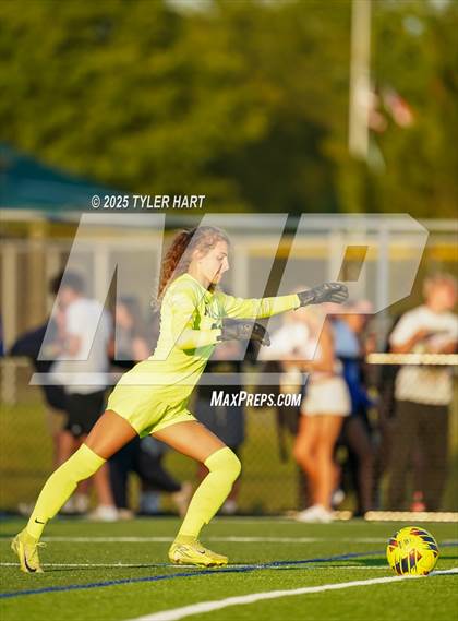 Thumbnail 2 in Noblesville @ Hamilton Southeastern photogallery.