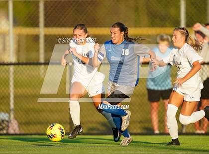 Thumbnail 2 in Noblesville @ Hamilton Southeastern photogallery.