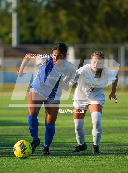 Thumbnail 3 in Noblesville @ Hamilton Southeastern photogallery.
