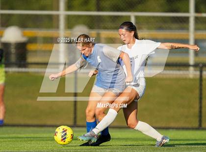 Thumbnail 3 in Noblesville @ Hamilton Southeastern photogallery.