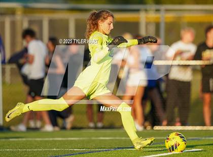 Thumbnail 3 in Noblesville @ Hamilton Southeastern photogallery.