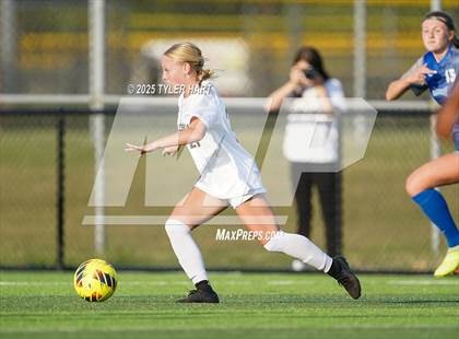 Thumbnail 2 in Noblesville @ Hamilton Southeastern photogallery.