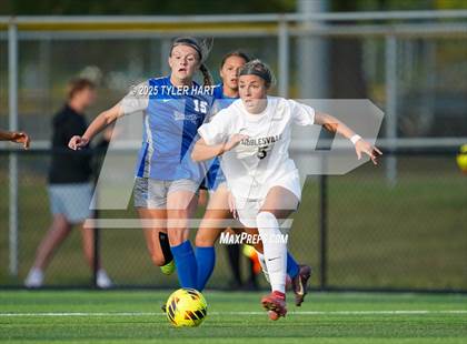 Thumbnail 3 in Noblesville @ Hamilton Southeastern photogallery.