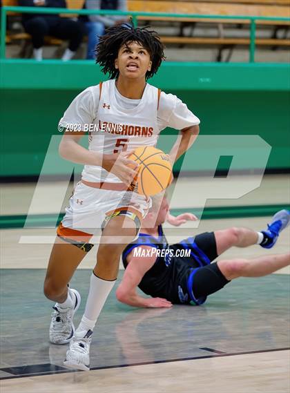 Thumbnail 3 in Lanier vs. James F. Byrnes (FCA I-85 Battleground Showcase) photogallery.