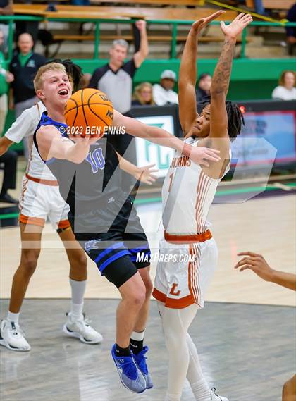 Thumbnail 3 in Lanier vs. James F. Byrnes (FCA I-85 Battleground Showcase) photogallery.