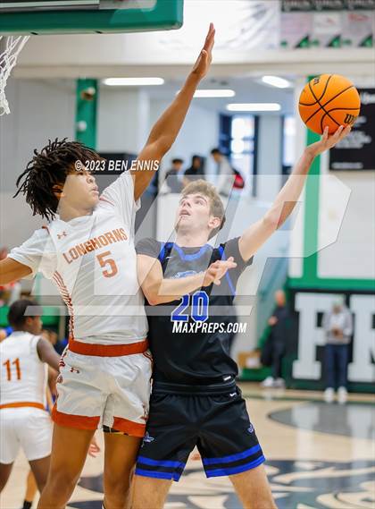Thumbnail 3 in Lanier vs. James F. Byrnes (FCA I-85 Battleground Showcase) photogallery.