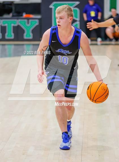 Thumbnail 2 in Lanier vs. James F. Byrnes (FCA I-85 Battleground Showcase) photogallery.
