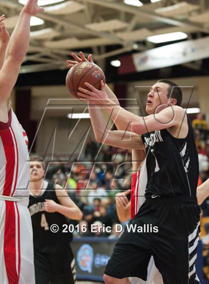 Thumbnail 3 in Longmeadow @ East Longmeadow (Spalding Hoophall Classic) photogallery.