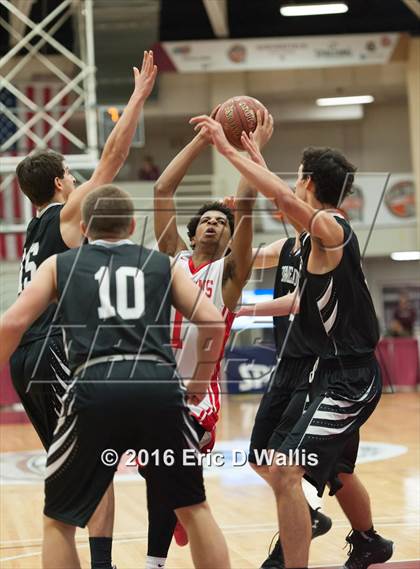 Thumbnail 3 in Longmeadow @ East Longmeadow (Spalding Hoophall Classic) photogallery.