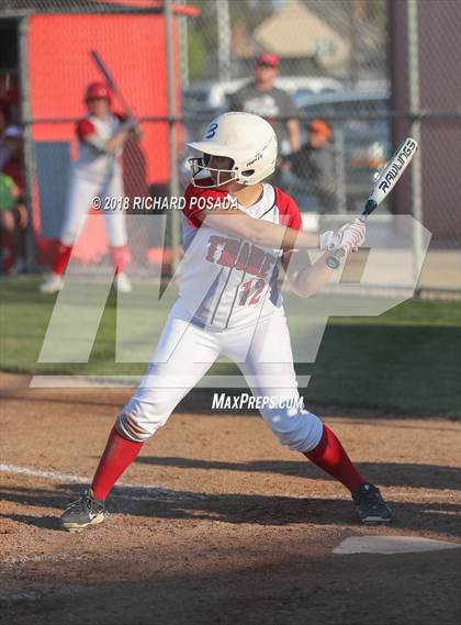 Thumbnail 2 in Washington Union vs. Chowchilla photogallery.