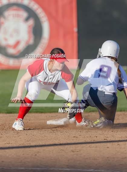 Thumbnail 2 in Washington Union vs. Chowchilla photogallery.