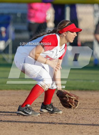 Thumbnail 2 in Washington Union vs. Chowchilla photogallery.