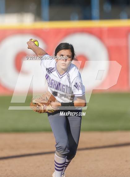Thumbnail 3 in Washington Union vs. Chowchilla photogallery.