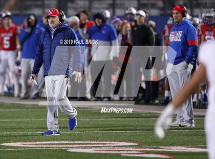 Thumbnail 2 in Westlake vs Cibolo Steele (UIL 6A Area Playoff) photogallery.