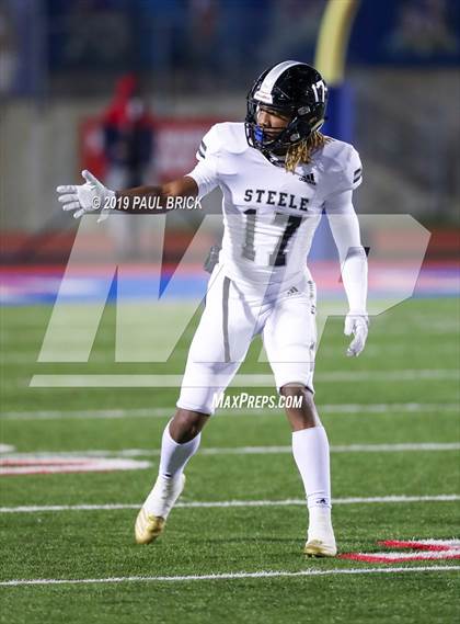 Thumbnail 3 in Westlake vs Cibolo Steele (UIL 6A Area Playoff) photogallery.