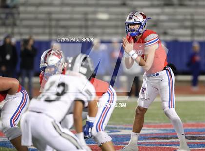 Thumbnail 1 in Westlake vs Cibolo Steele (UIL 6A Area Playoff) photogallery.